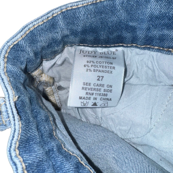 Judy Blue Denim Cut off distressed Shorts Size 27 Blue - Picture 9 of 9